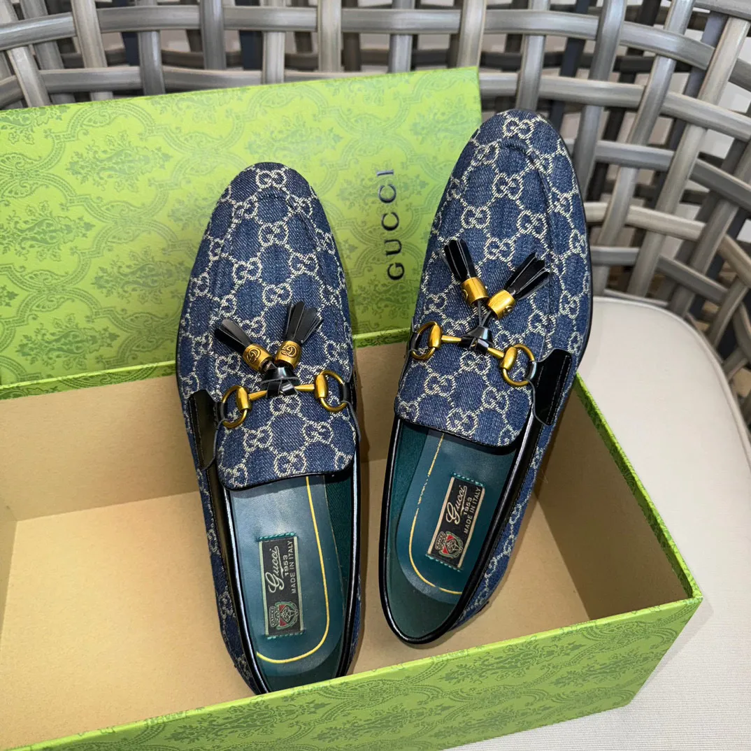 Men's shoes 💰900 Gucci～High-end genuine leather outsole men's casual leather shoes｜The upper is made of imported original presbyopic canvas fabric with top layer cowhide material｜Classic horsebit decoration｜Genuine leather handmade tassel embellishment｜Low-key luxury temperament｜Comfortable foot feeling｜Imported genuine leather outsole｜First layer cowhide inner padding｜Fine details Size: 39-44 (customized at 45.46)